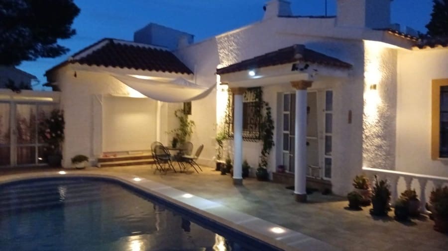 3 bedroom Villa for sale in Orihuela with pool garage - € 375,000 (Ref: 9403763)