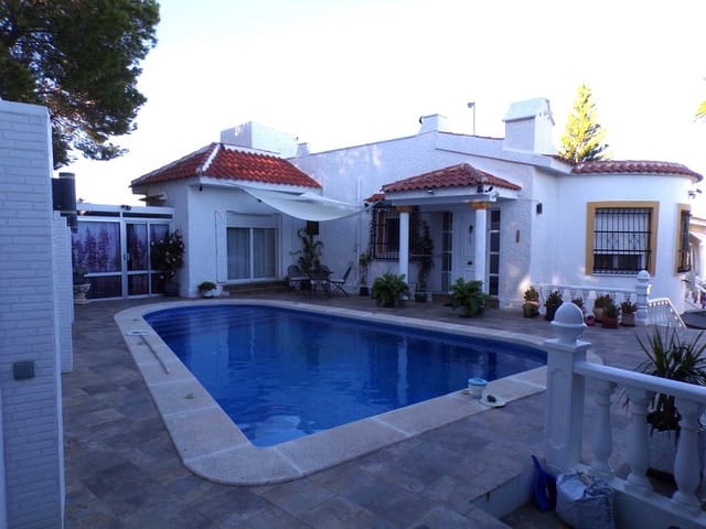 3 bedroom Villa for sale in Blue Lagoon with pool garage - € 375,000 (Ref: 9403763)