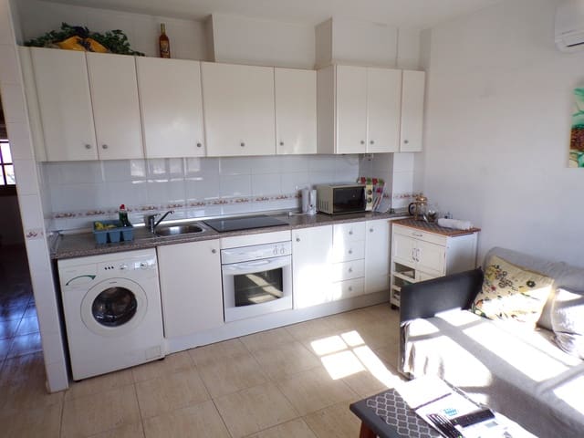 2 makuuhuone Huoneisto myytävänä paikassa Playa Flamenca, Orihuela mukana 
autotalli - 118 000 € (Ref: 9450538)