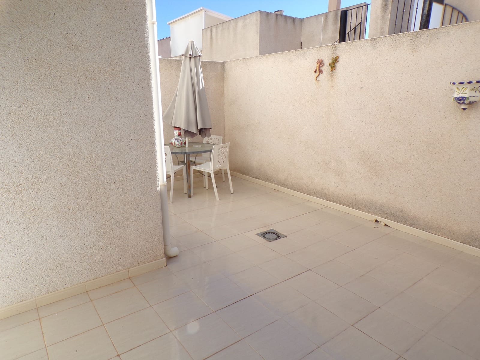 2 bedroom Apartment for sale in Orihuela Costa with pool garage - € 157,500 (Ref: 9539051)