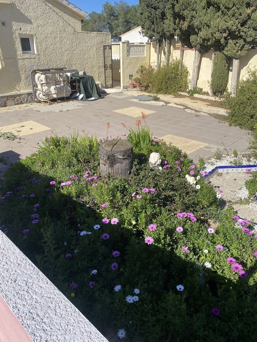 4 soverom Villa til salgs i San Miguel de Salinas med svømmebasseng garasje - € 260 000 (Ref: 9631469)