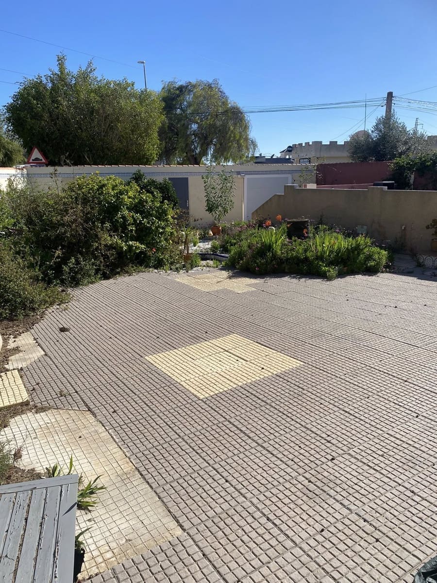 4 soverom Villa til salgs i San Miguel de Salinas med svømmebasseng garasje - € 260 000 (Ref: 9631469)