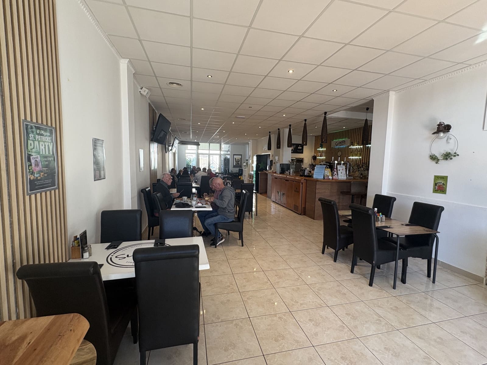 Kommersiell til salgs i Villamartin - € 150 000 (Ref: 9687553)