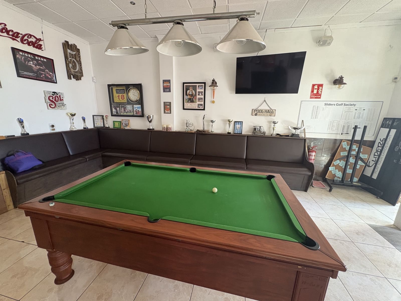 Kommersiell til salgs i Villamartin - € 150 000 (Ref: 9687553)