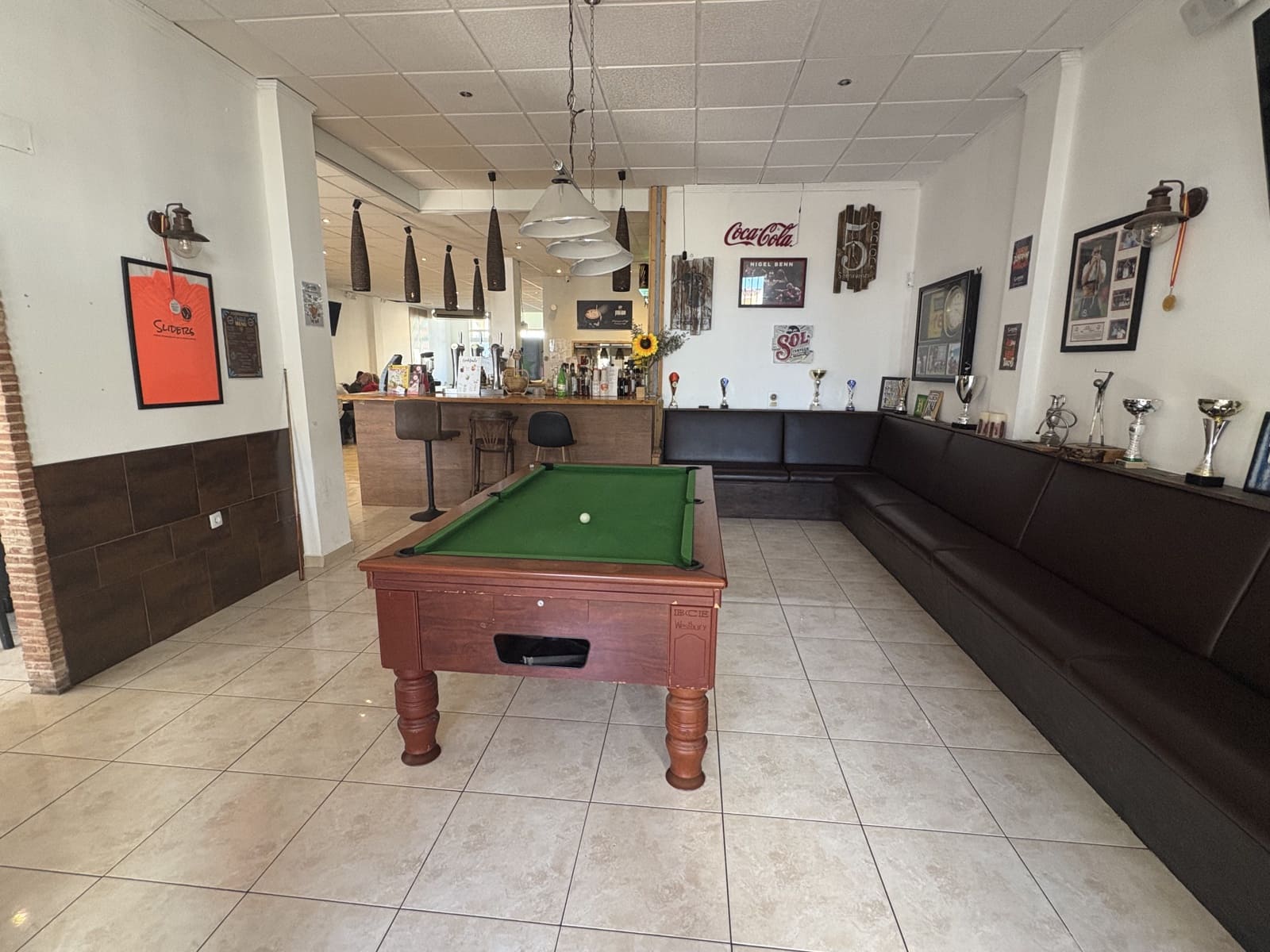 Kommersiell til salgs i Villamartin - € 150 000 (Ref: 9687553)