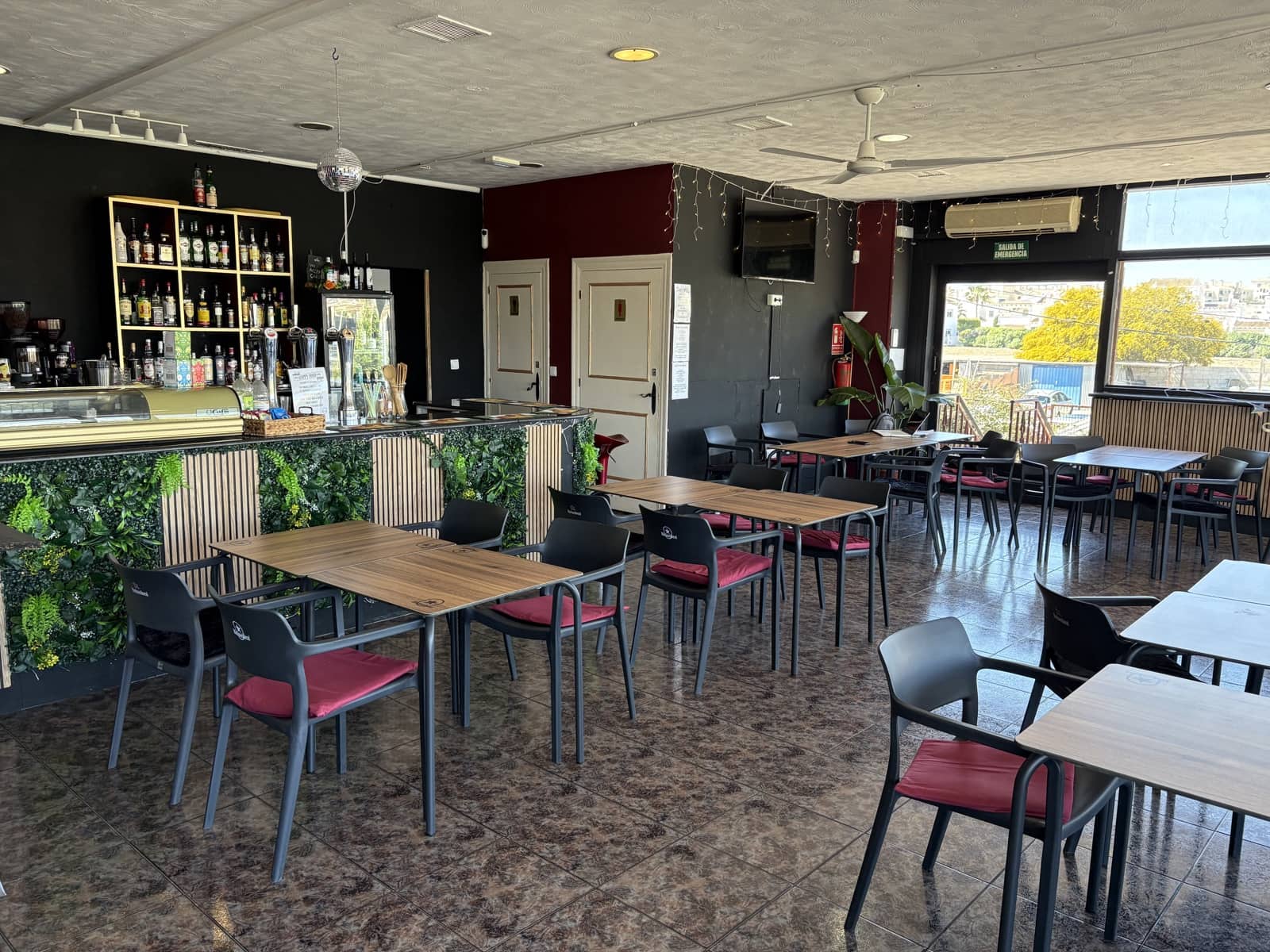 Restaurant/Bar til salg i Orihuela Costa - € 45.000 (Ref: 9723616)