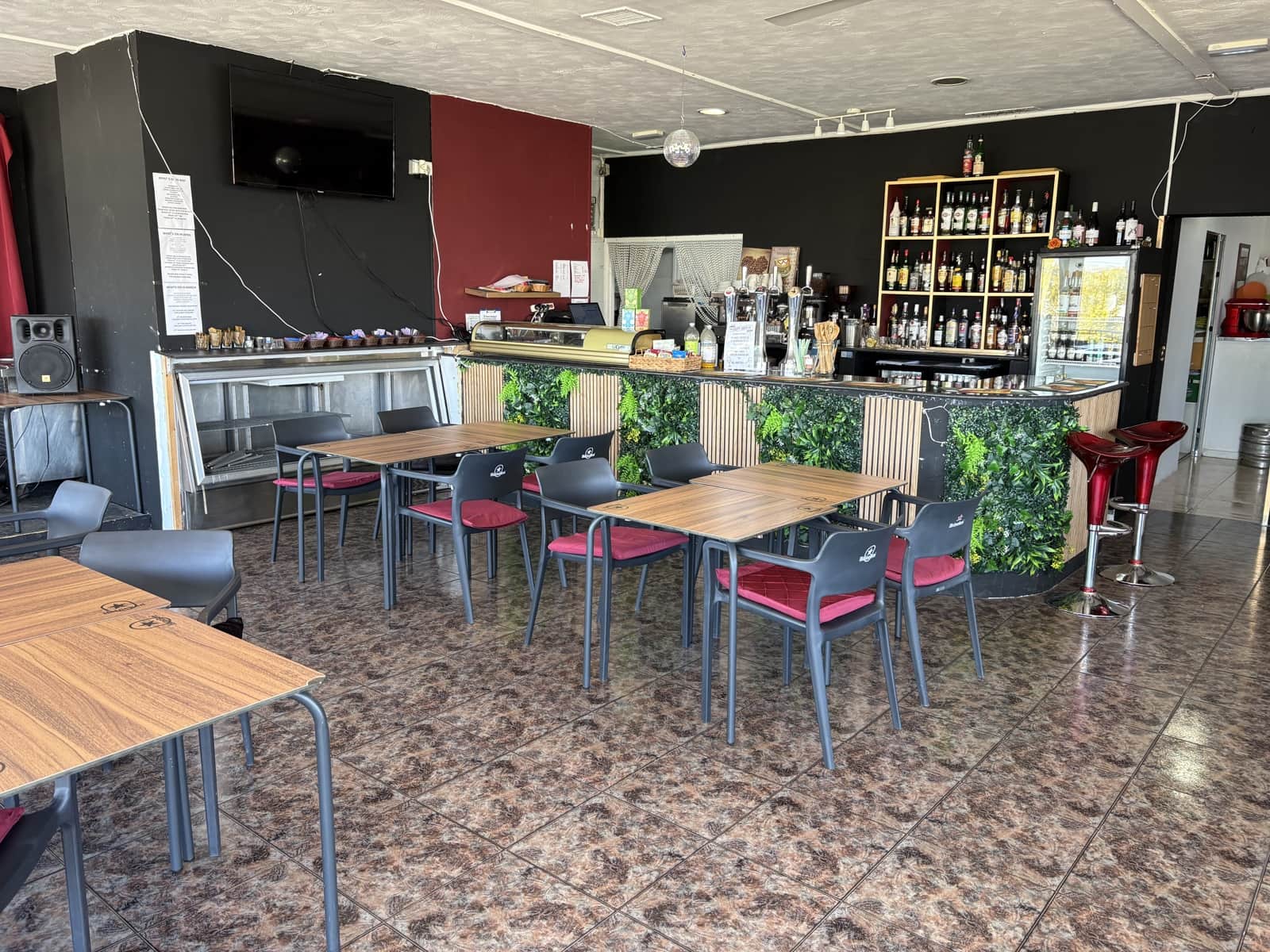 Restaurant/Bar til salg i Orihuela Costa - € 45.000 (Ref: 9723616)