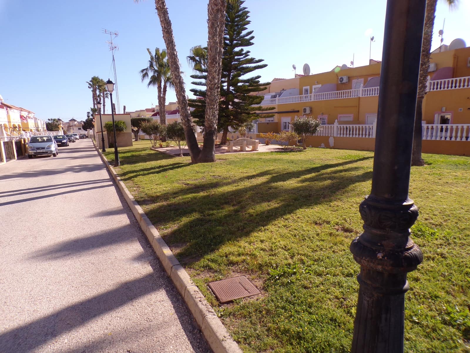 2 bedroom Apartment for sale in Cabo Roig with pool garage - € 179,995 (Ref: 9733451)