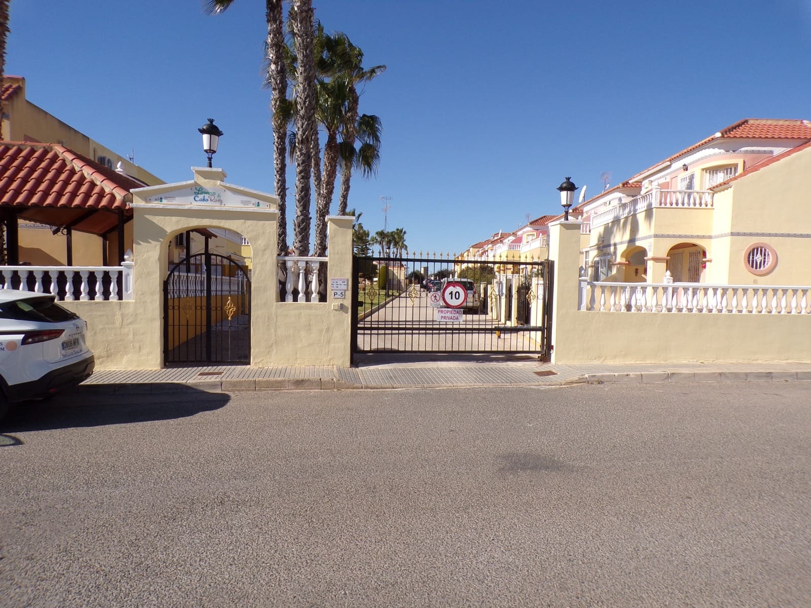 2 bedroom Apartment for sale in Cabo Roig with pool garage - € 179,995 (Ref: 9733451)