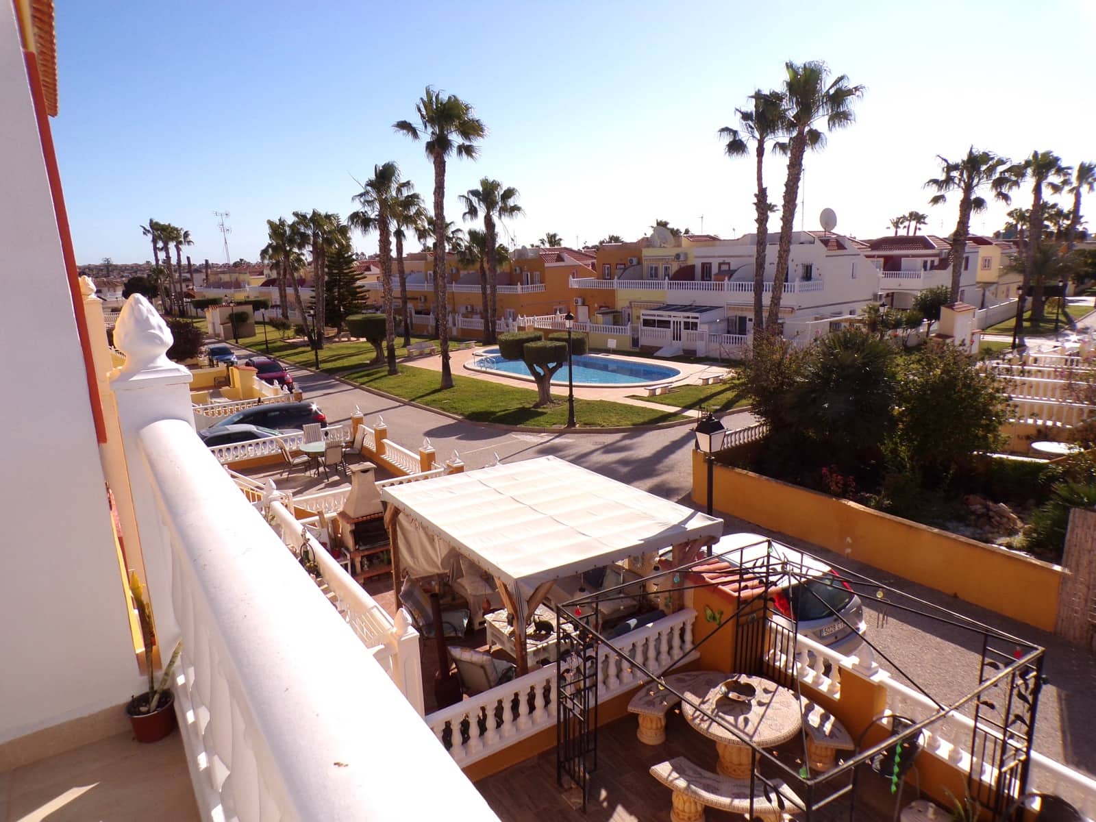 2 bedroom Apartment for sale in Cabo Roig with pool garage - € 179,995 (Ref: 9733451)
