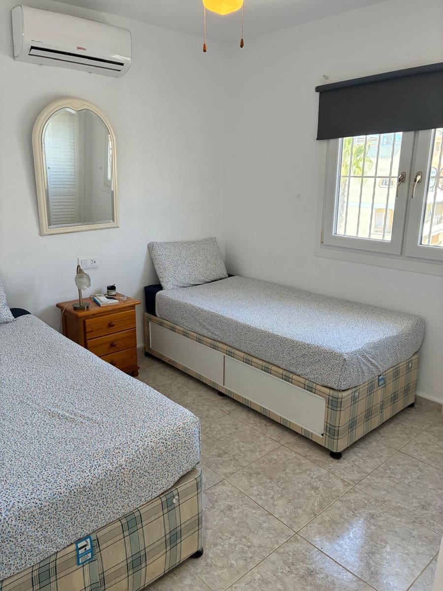 2 Zimmer Apartment zu verkaufen in Orihuela Costa mit Pool Garage - 199.994 € (Ref: 9778877)