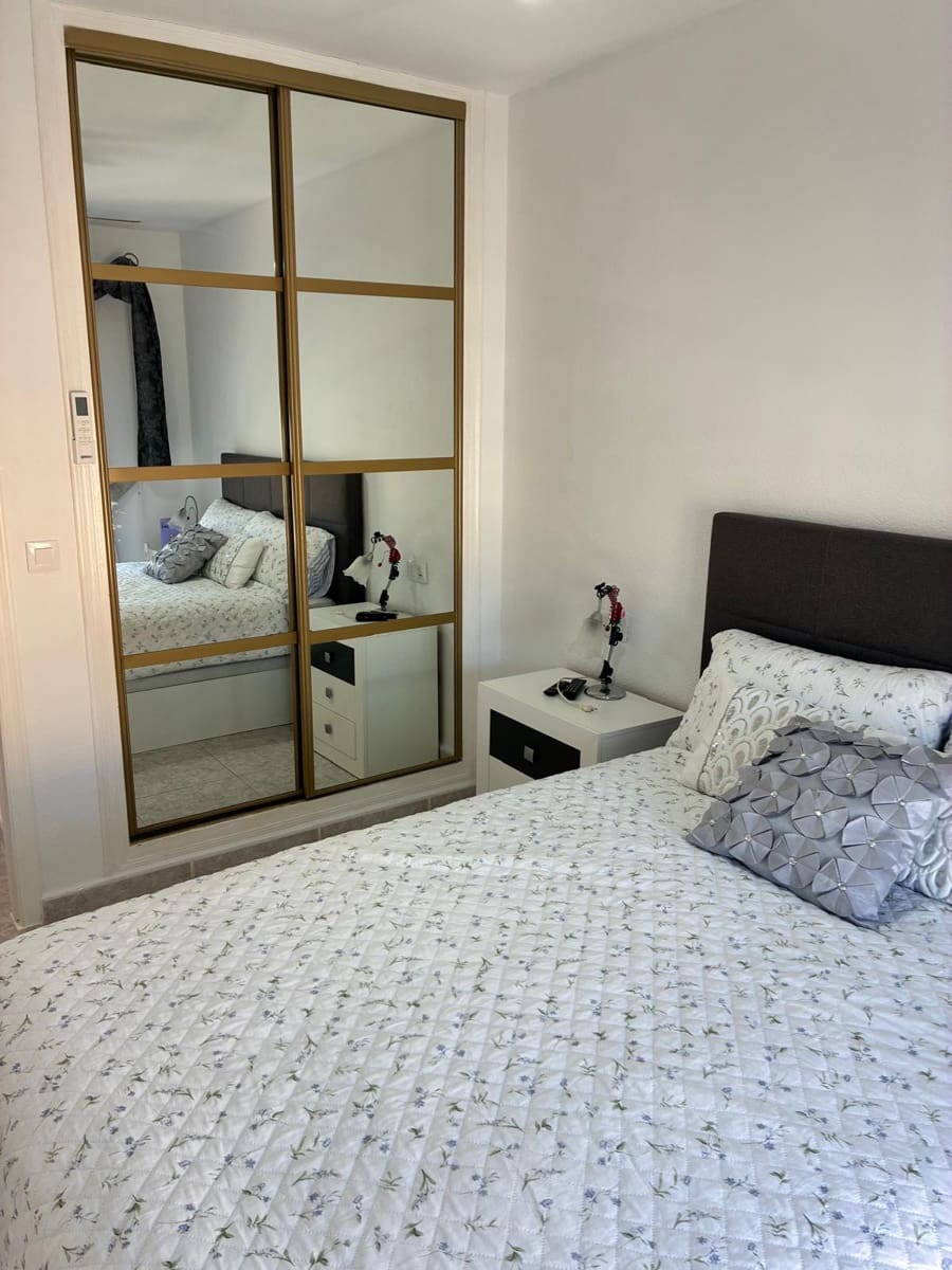 2 Zimmer Apartment zu verkaufen in Orihuela Costa mit Pool Garage - 199.994 € (Ref: 9778877)