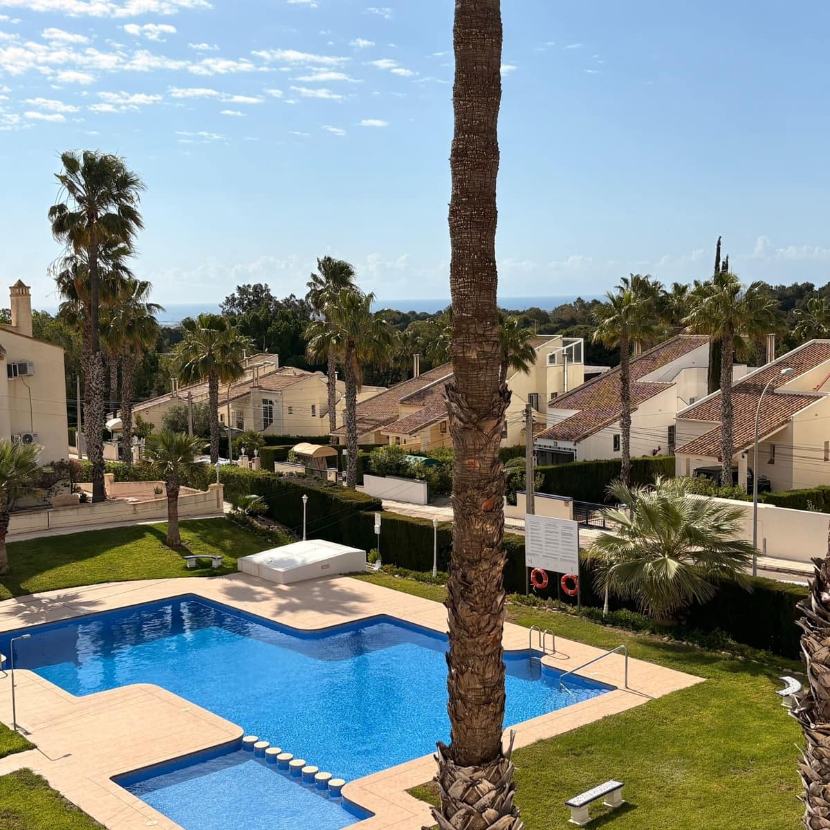 2 soveværelse Lejlighed til salg i Villamartin med swimmingpool garage - € 230.000 (Ref: 9827468)