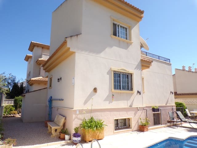5 chambre Villa/Maison à vendre à San Miguel de Salinas avec piscine garage - 349 000 € (Ref: 9872273)
