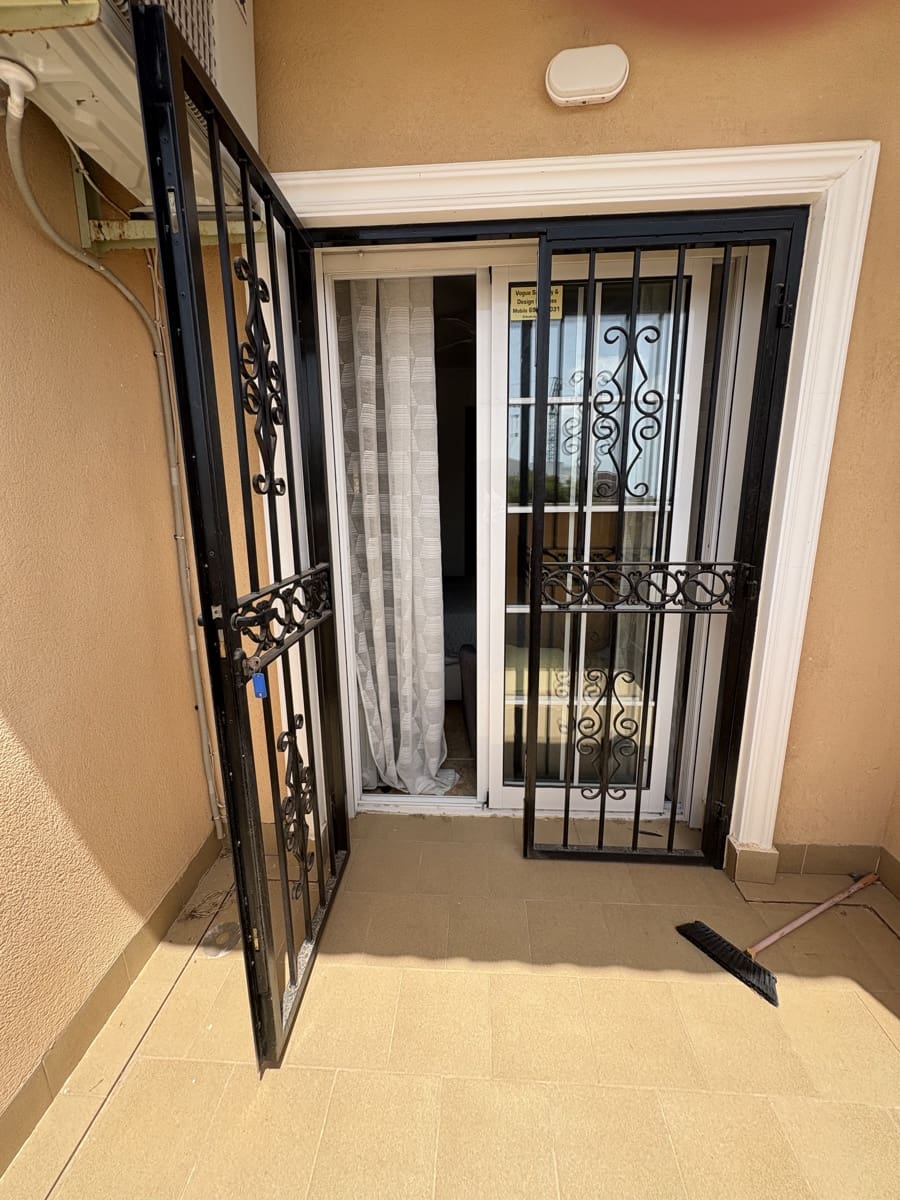 3 quarto Casa em Banda para venda em Villamartin com piscina - 199 995 € (Ref: 9872320)