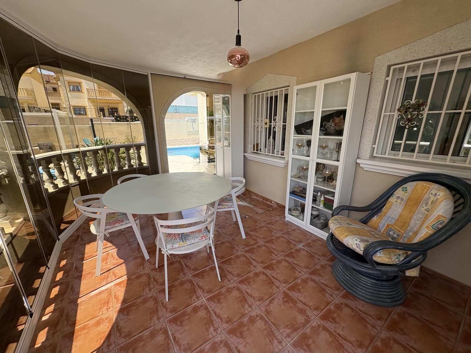 3 soverom Villa til salgs i Orihuela med svømmebasseng garasje - € 385 000 (Ref: 9890643)