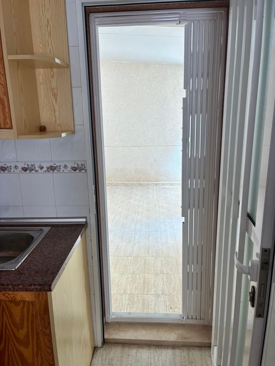 2 chambre Appartement à vendre à Orihuela Costa avec piscine garage - 135 000 € (Ref: 9894985)