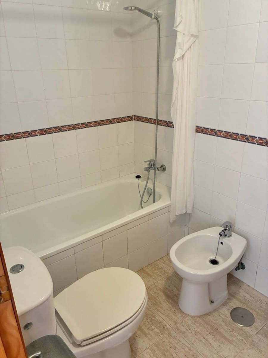 2 chambre Appartement à vendre à Orihuela Costa avec piscine garage - 135 000 € (Ref: 9894985)