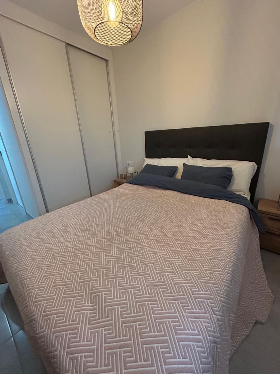 2 sovrum Lägenhet till salu i Orihuela Costa med pool garage - 237 000 € (Ref: 9946265)