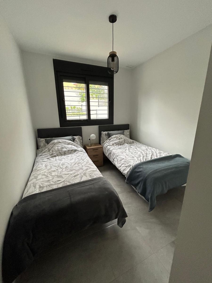 2 sovrum Lägenhet till salu i Orihuela Costa med pool garage - 237 000 € (Ref: 9946265)