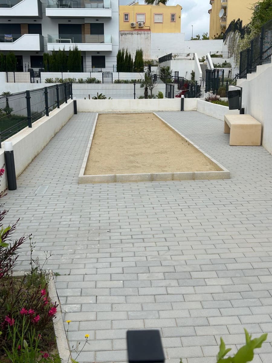 2 sovrum Lägenhet till salu i Orihuela Costa med pool garage - 237 000 € (Ref: 9946265)