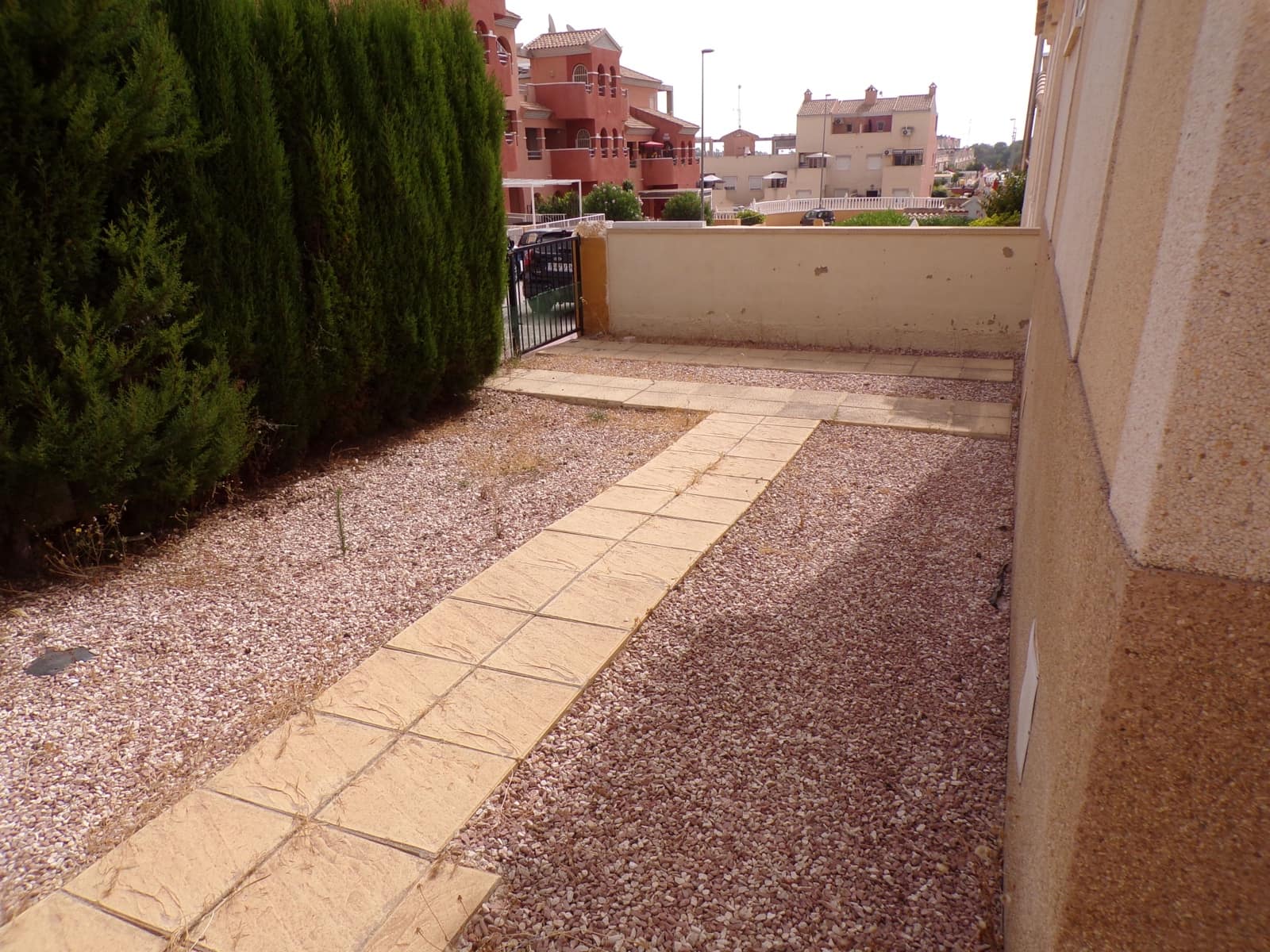 2 bedroom Villa for sale in Filipinas with pool garage - € 229,000 (Ref: 9977690)