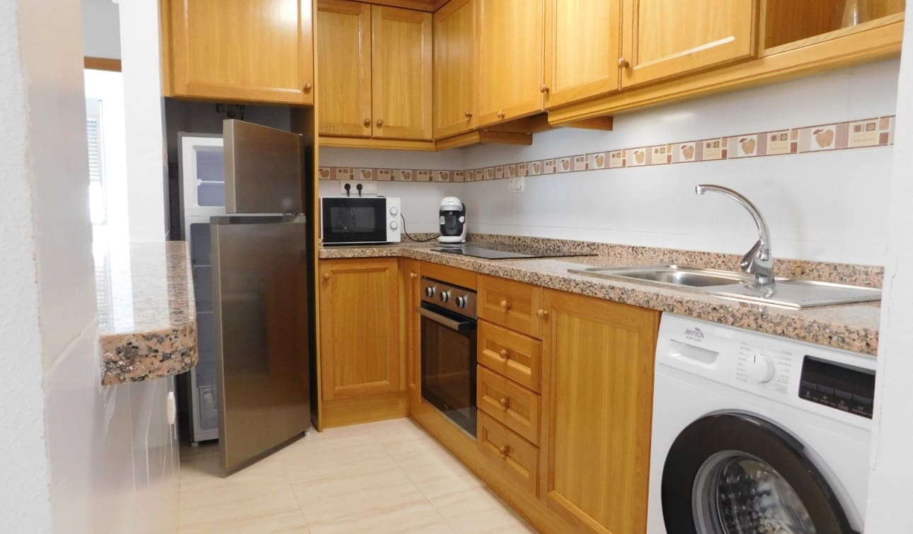 2 soveværelse Lejlighed til leje i San Miguel de Salinas med swimmingpool - € 790 (Ref: 10060643)