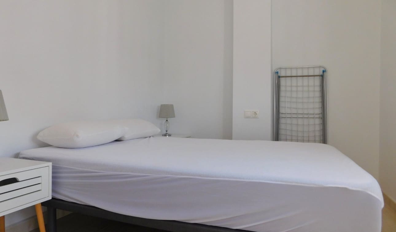 2 soveværelse Lejlighed til leje i San Miguel de Salinas med swimmingpool - € 790 (Ref: 10060643)