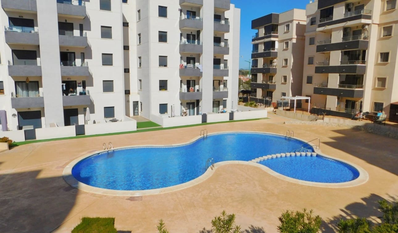 2 soveværelse Lejlighed til leje i San Miguel de Salinas med swimmingpool - € 790 (Ref: 10060643)