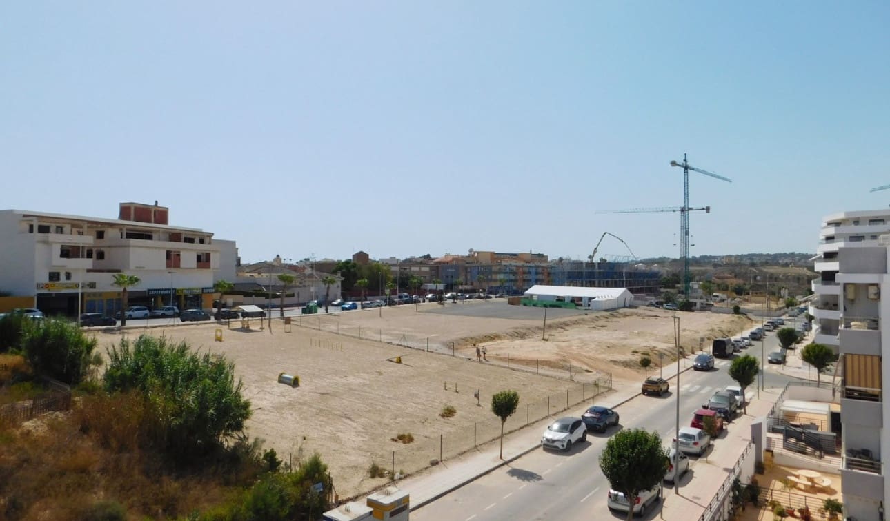 2 soveværelse Lejlighed til leje i San Miguel de Salinas med swimmingpool - € 790 (Ref: 10060643)