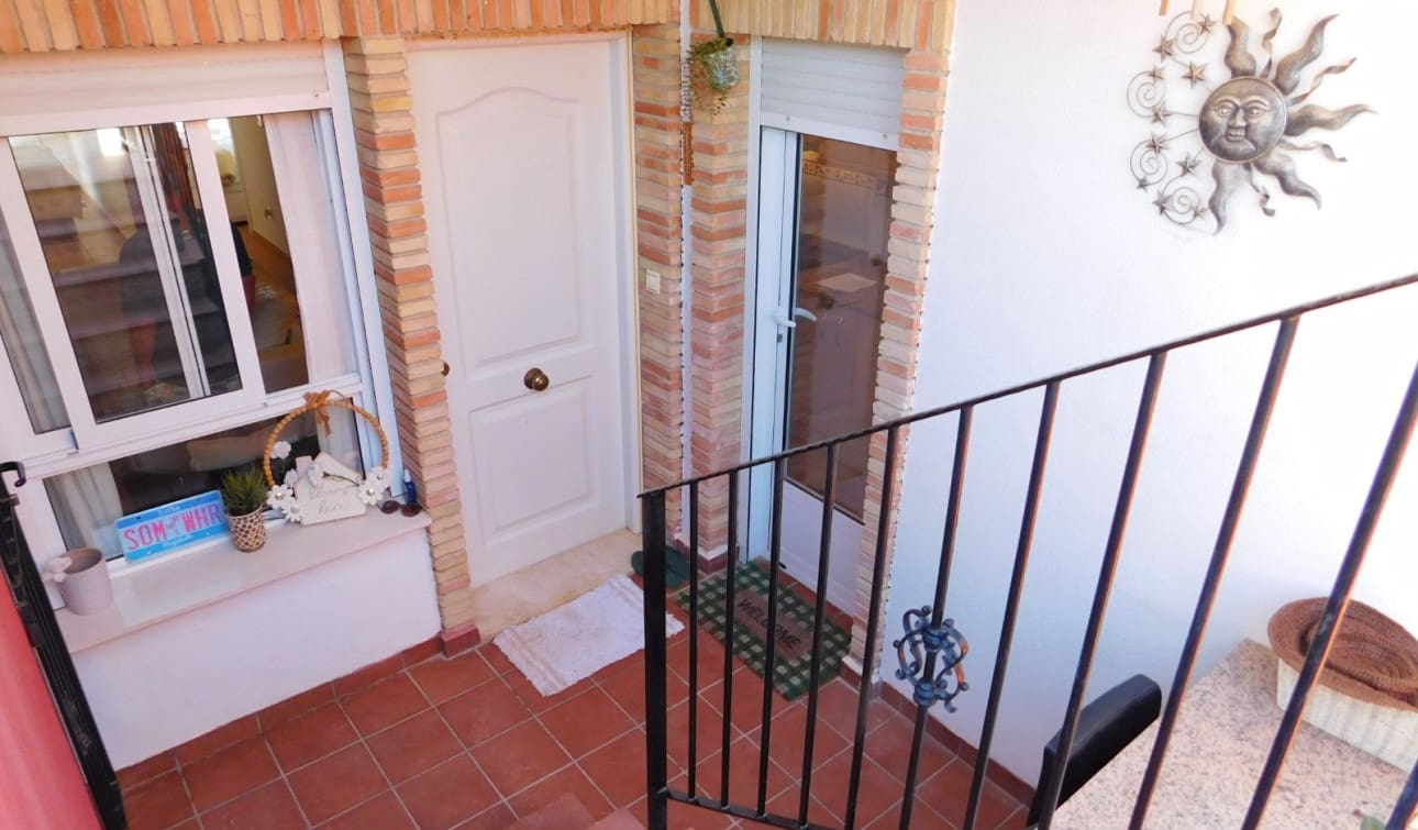 2 quarto Penthouse para venda em Torremendo com piscina - 130 000 € (Ref: 10078791)