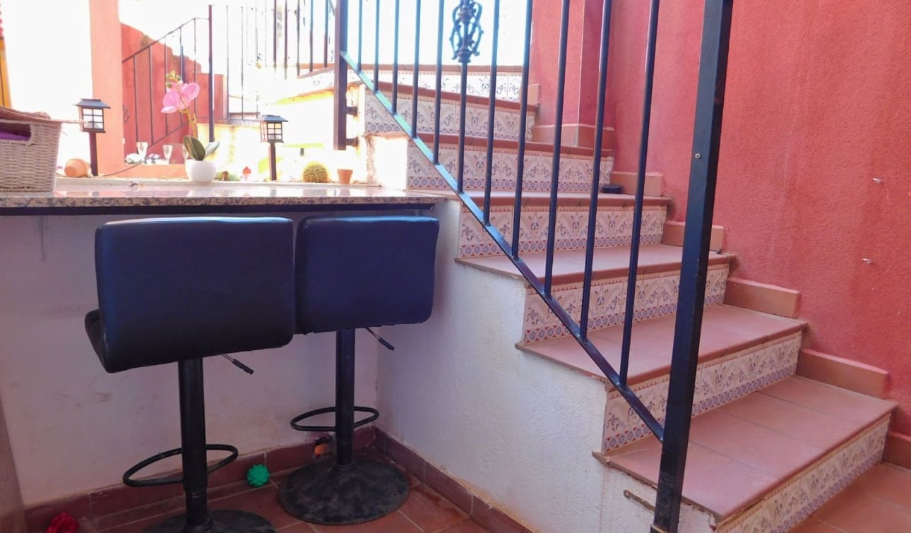 2 quarto Penthouse para venda em Torremendo com piscina - 130 000 € (Ref: 10078791)
