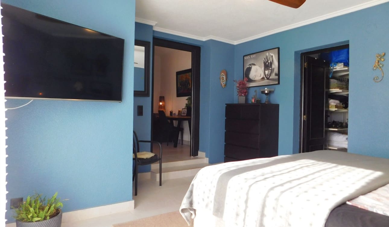 3 quarto Moradia Geminada para venda em San Luis com piscina garagem - 399 900 € (Ref: 10093827)