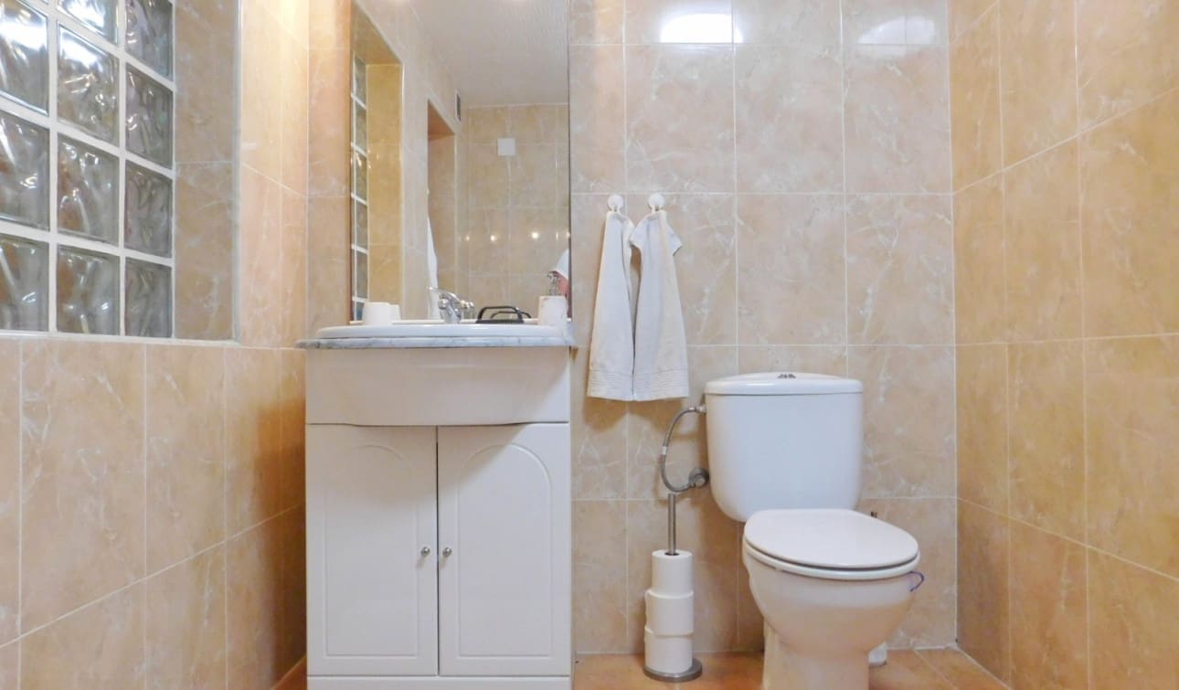 3 quarto Moradia Geminada para venda em San Luis com piscina garagem - 399 900 € (Ref: 10093827)