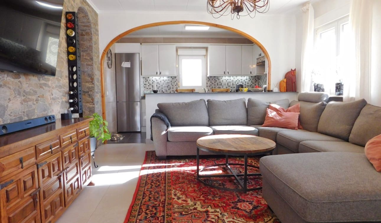 3 quarto Moradia Geminada para venda em San Luis com piscina garagem - 399 900 € (Ref: 10093827)