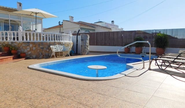 3 Zimmer Doppelhaus zu verkaufen in San Luis, Torrevieja mit Pool Garage - 399.900 € (Ref: 10093827)