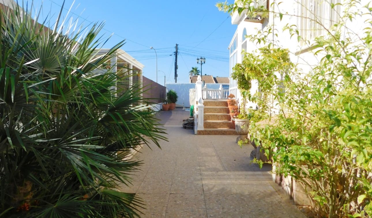 3 quarto Moradia Geminada para venda em San Luis com piscina garagem - 399 900 € (Ref: 10093827)