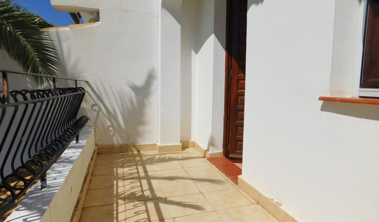 2 chambre Maison de Ville à vendre à Torrevieja avec piscine - 198 000 € (Ref: 10106474)