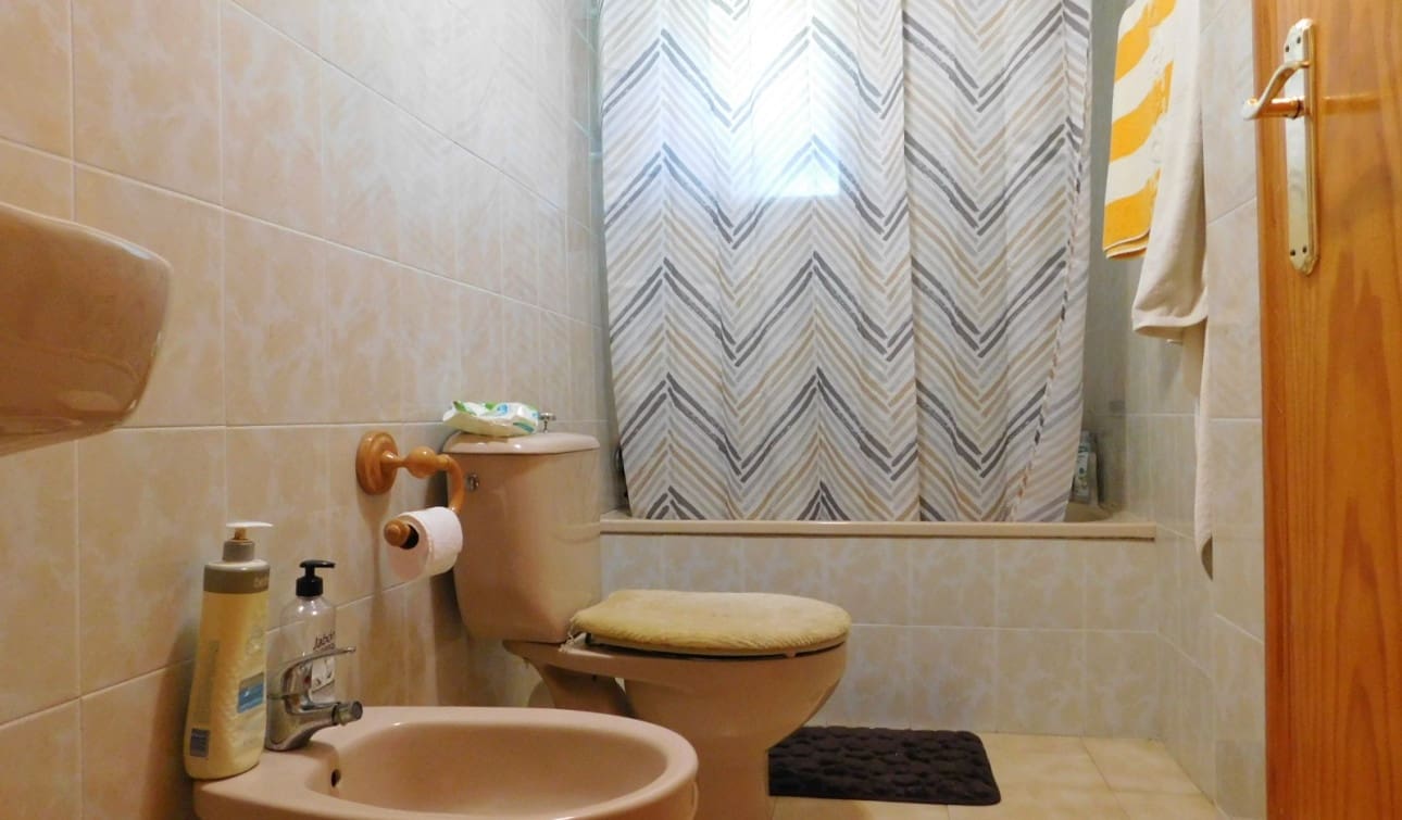 2 chambre Maison de Ville à vendre à Torrevieja avec piscine - 198 000 € (Ref: 10106474)