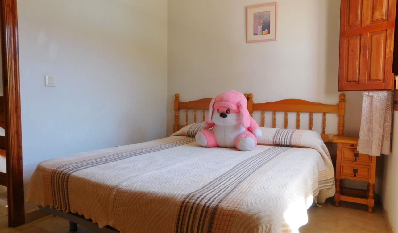 2 chambre Maison de Ville à vendre à Torrevieja avec piscine - 198 000 € (Ref: 10106474)