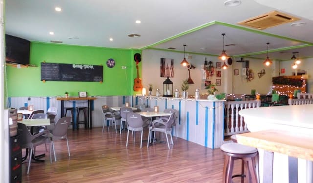 Commerciale in vendita in Torremendo, Orihuela con piscina - 25.000 € (Rif: 7257885)