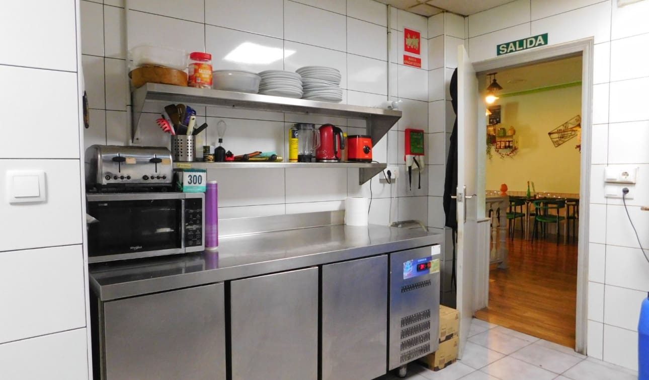 Commerciale in vendita in Torremendo con piscina - 25.000 € (Rif: 7257885)