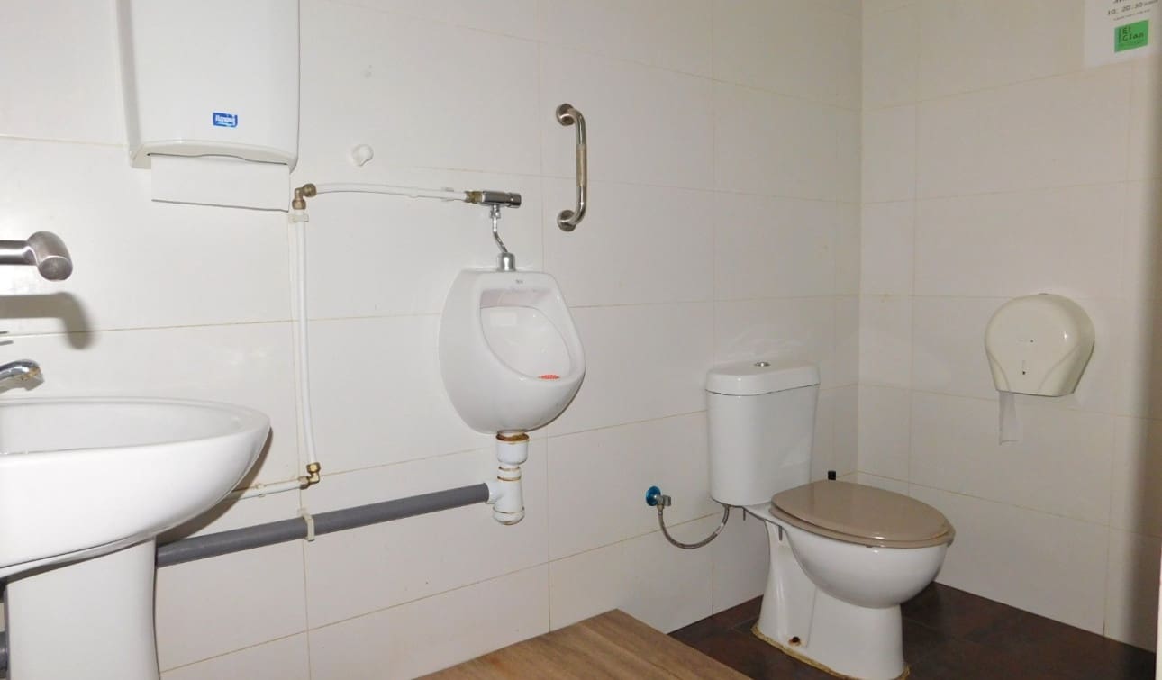 Commerciale in vendita in Torremendo con piscina - 25.000 € (Rif: 7257885)