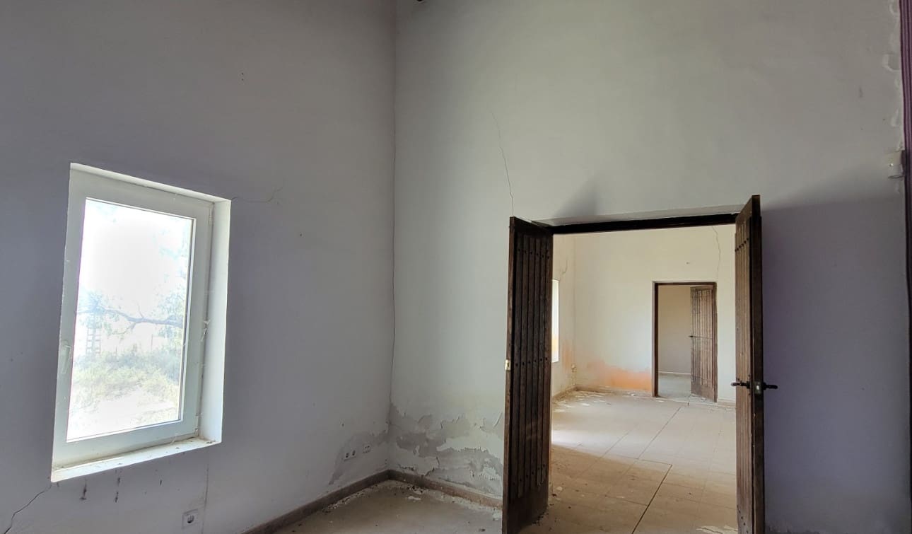 4 soveværelse Finca/Landehus til salg i Torremendo med swimmingpool - € 119.995 (Ref: 7848615)