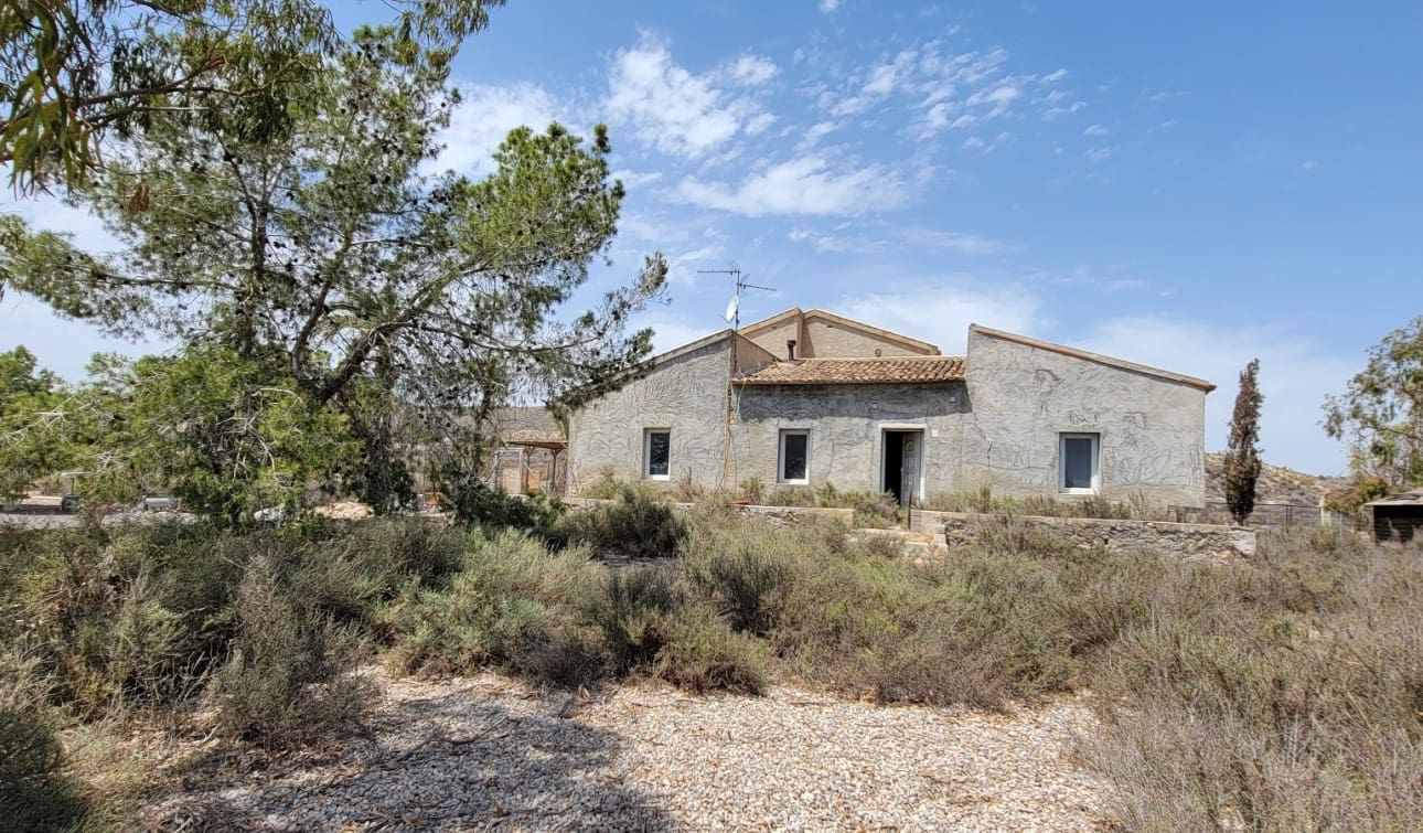 4 soveværelse Finca/Landehus til salg i Torremendo med swimmingpool - € 119.995 (Ref: 7848615)