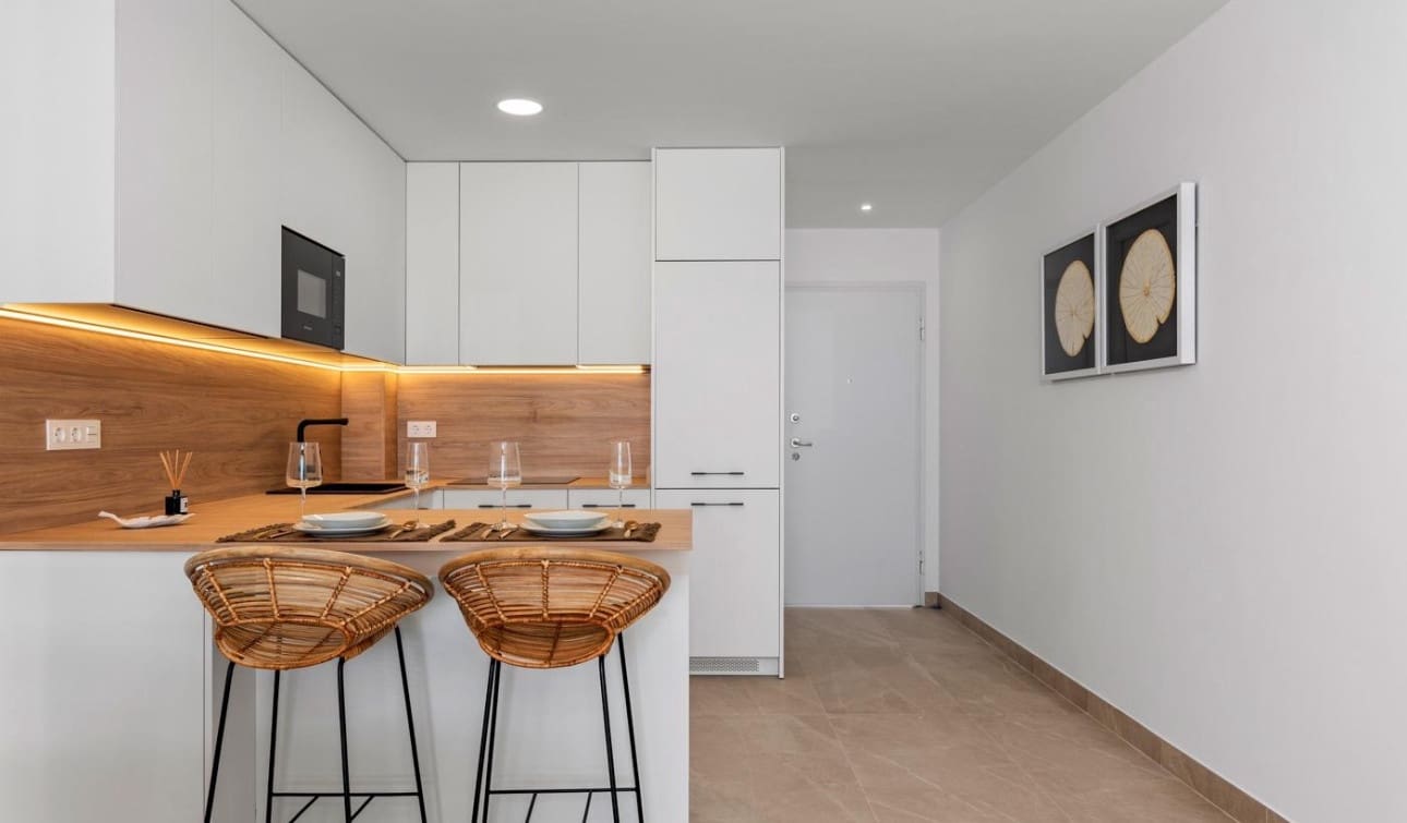 4 Zimmer Penthouse zu verkaufen in Benijofar mit Pool - 328.000 € (Ref: 8402524)