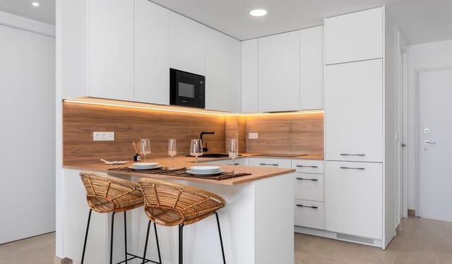 2 soveværelse Penthouse til salg i Benijófar med swimmingpool - € 421.000 (Ref: 8402527)