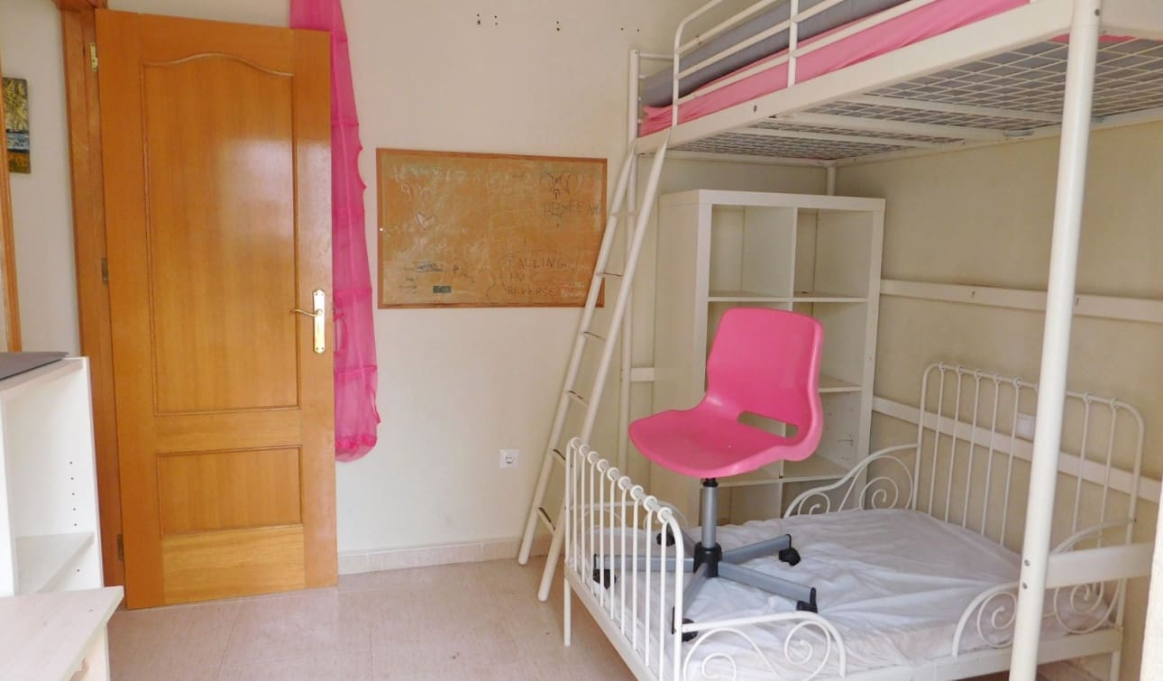 3 bedroom Villa for sale in Ciudad Quesada with pool - € 190,000 (Ref: 8762581)