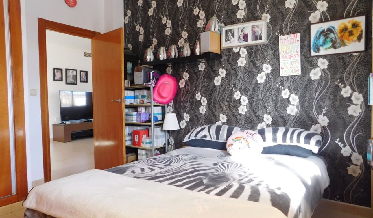 4 Zimmer Villa zu verkaufen in Ciudad Quesada mit Pool - 520.000 € (Ref: 8850286)