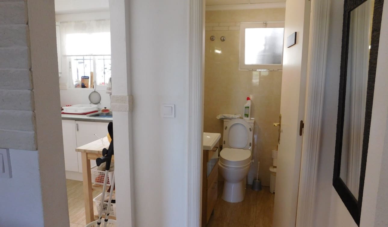 2 slaapkamer Huis te koop in Torremendo met zwembad garage - € 125.000 (Ref: 8947663)